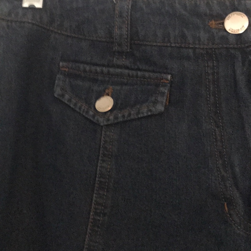 Women’s Denim Skirt - Picture 3 of 6